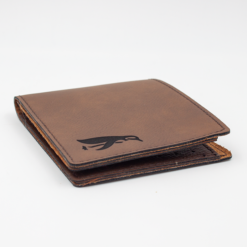 Wallet_bifold_penguin_dkbrown_flat