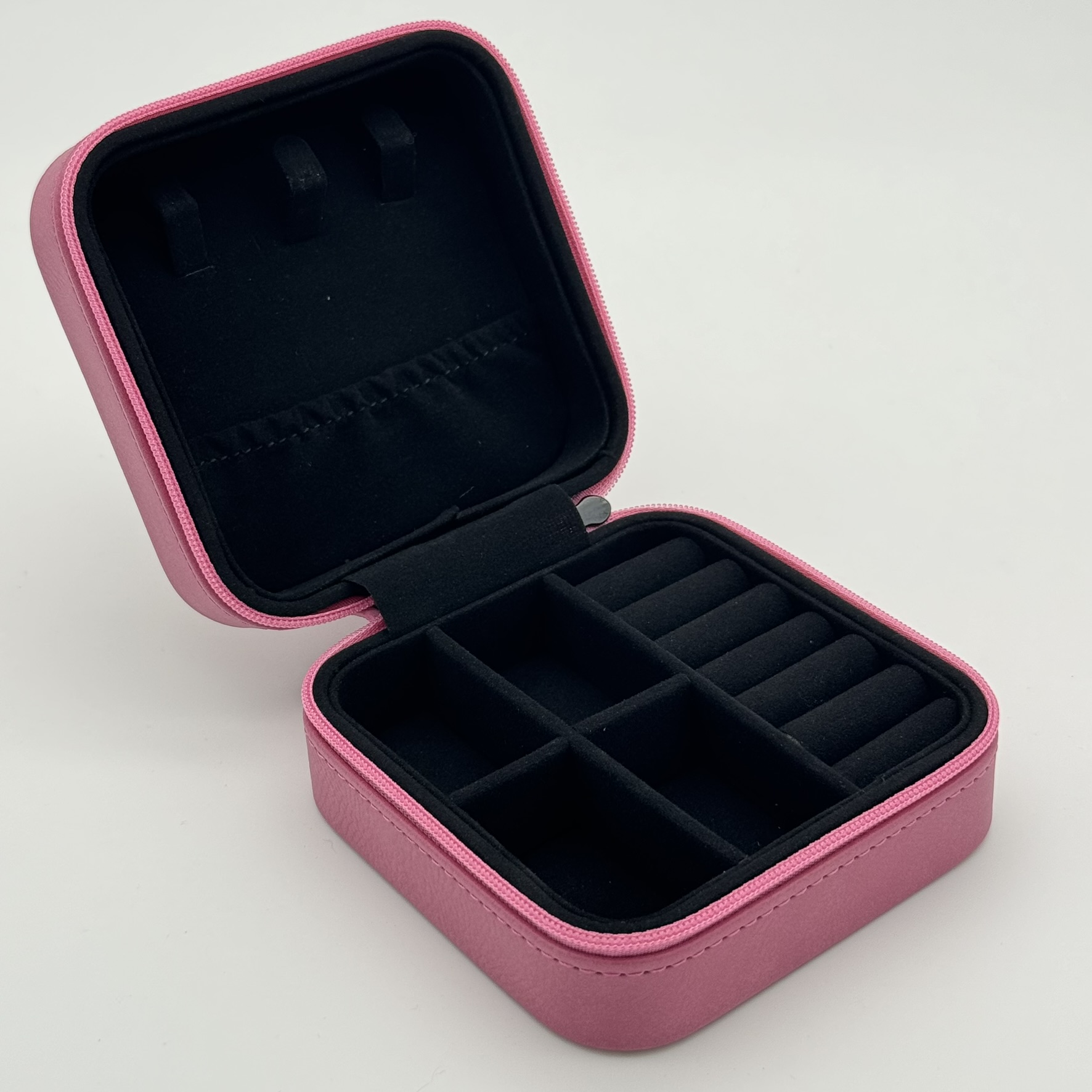 JB_pink_black_open