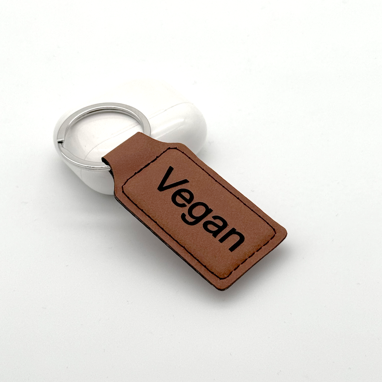 Keychain_stitched_VEGAN_midbrwn