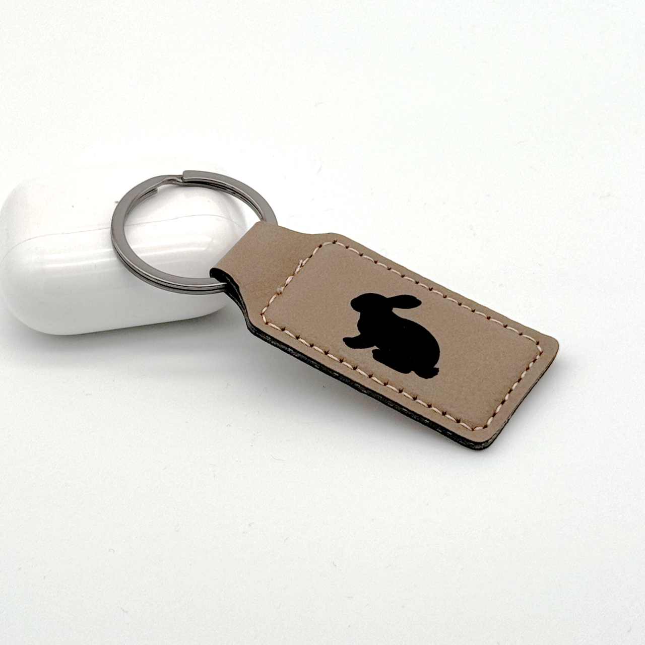 Keychain_stitched_bunny_tan