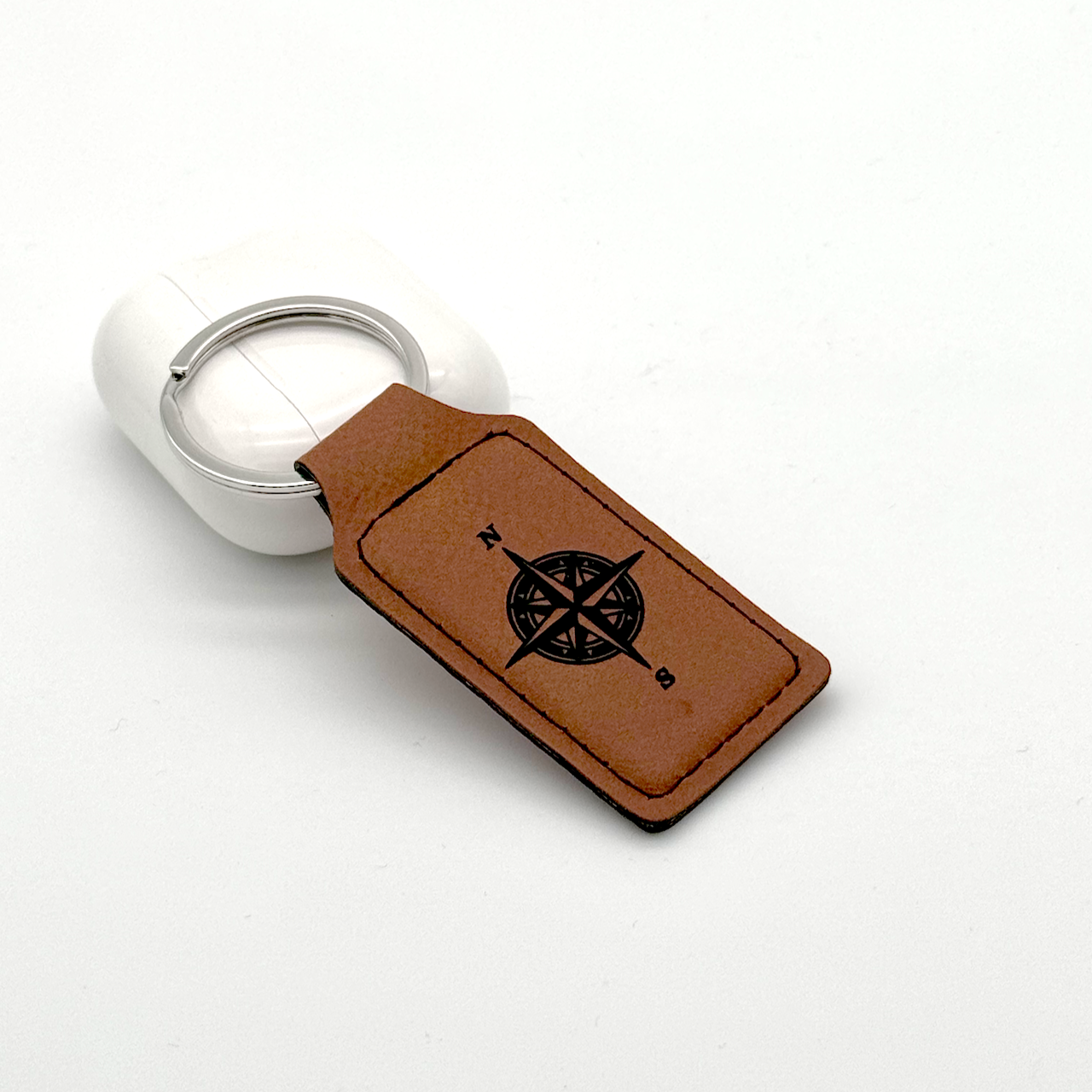 Keychain_stitched_compass_mdbrwn