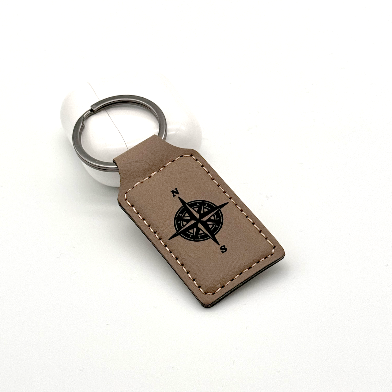 Keychain_stitched_compass_tan