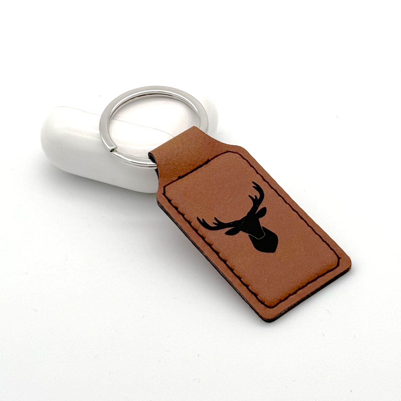 Keychain_stitched_deer_midbrwn